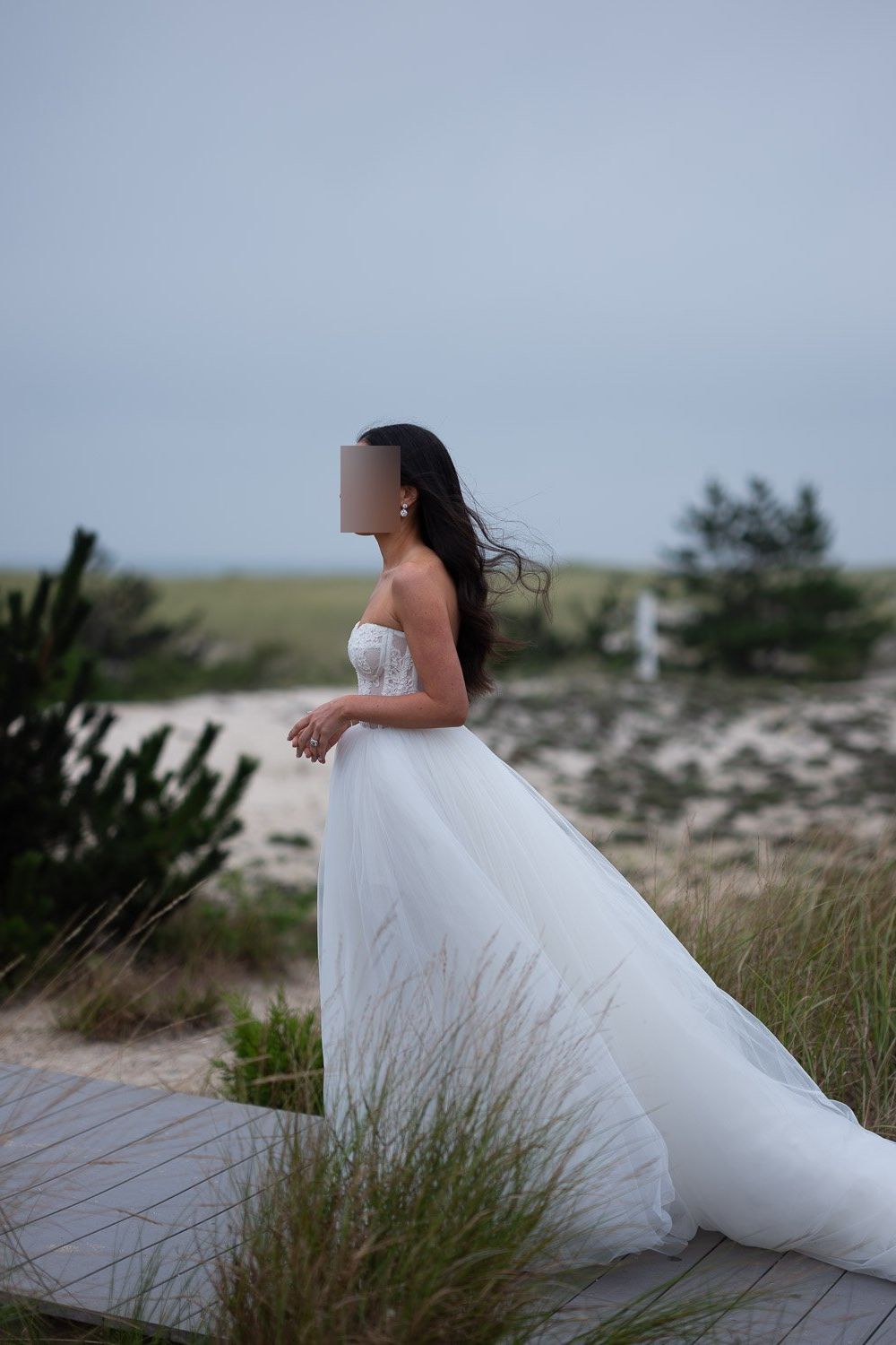 Monique Lhuillier Dorothea with Veil 9