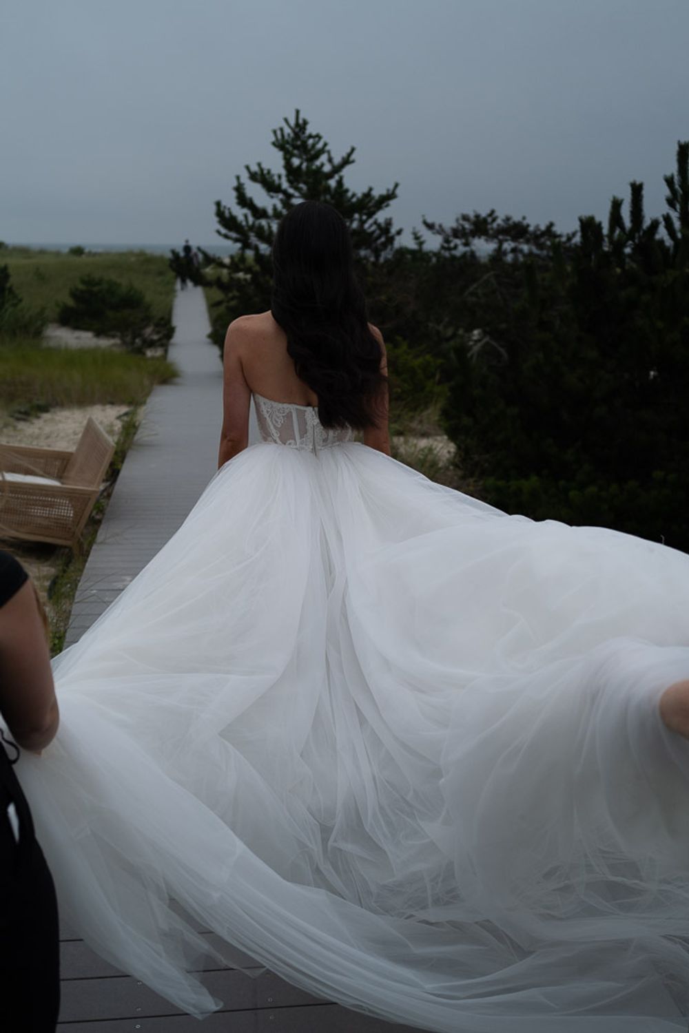 Monique Lhuillier Dorothea with Veil 10
