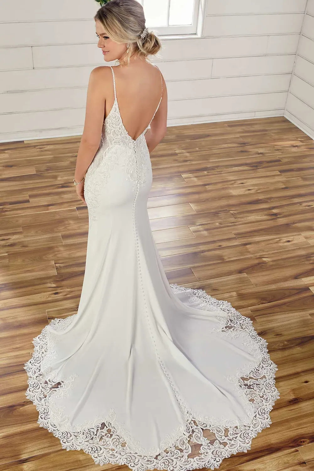 Essense of Australia D2981 2