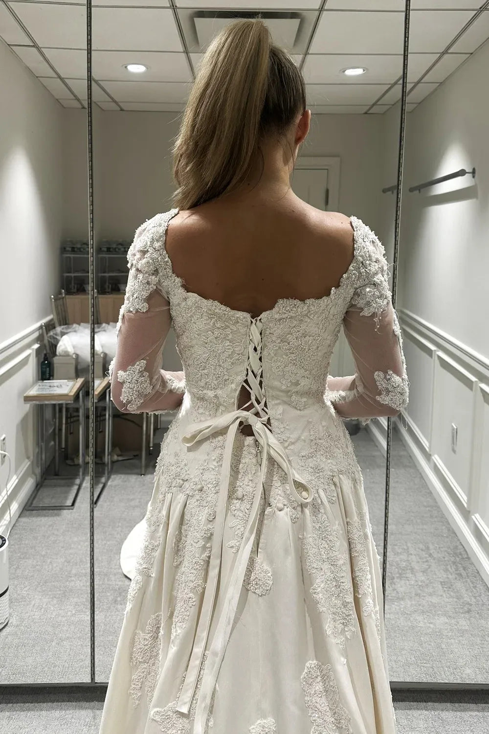 Vera Wang Vera Wang Wedding Dress 11