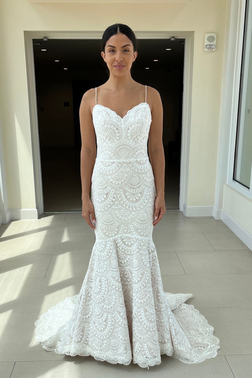 Used Anne Barge Zurie Wedding Dress