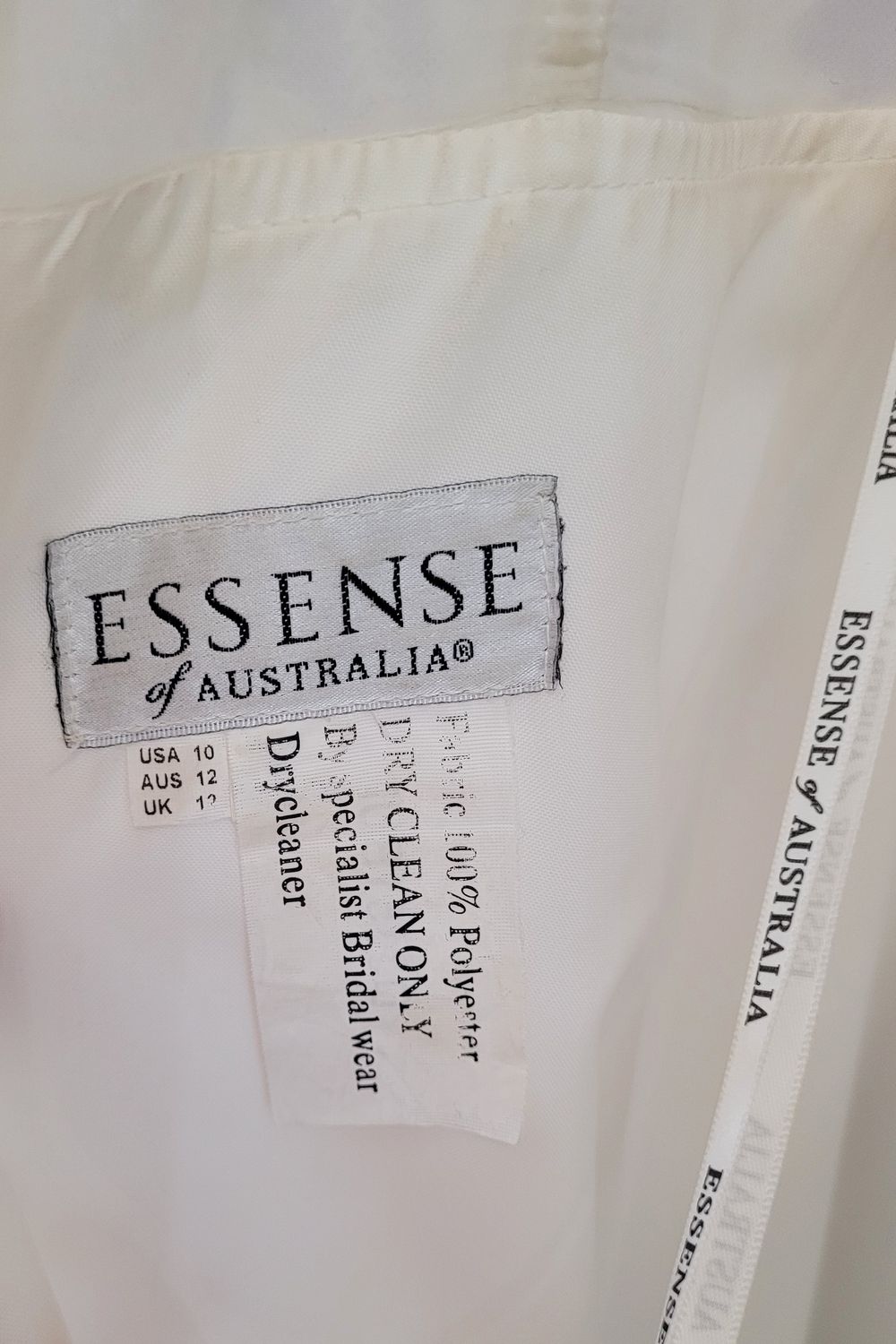 Essense of Australia D3151 7