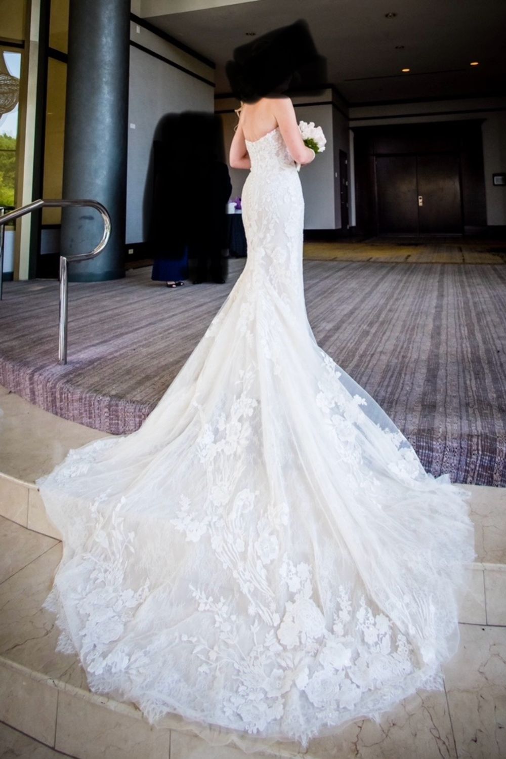 Pronovias-ZAHA-1