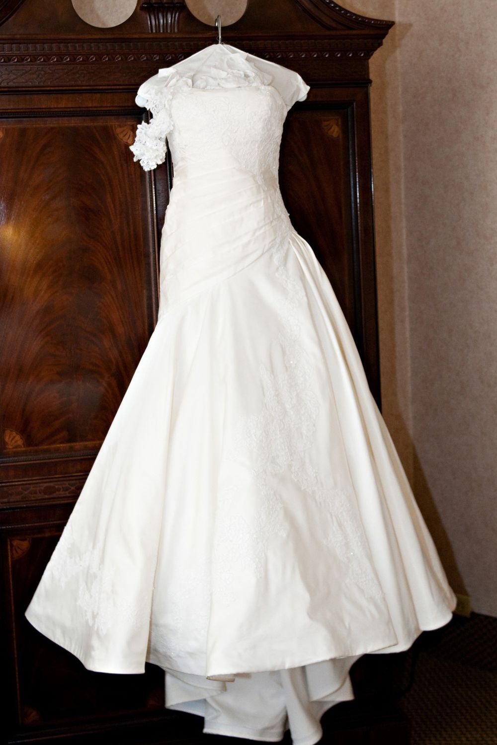 Lazaro 3910 With Veil 6