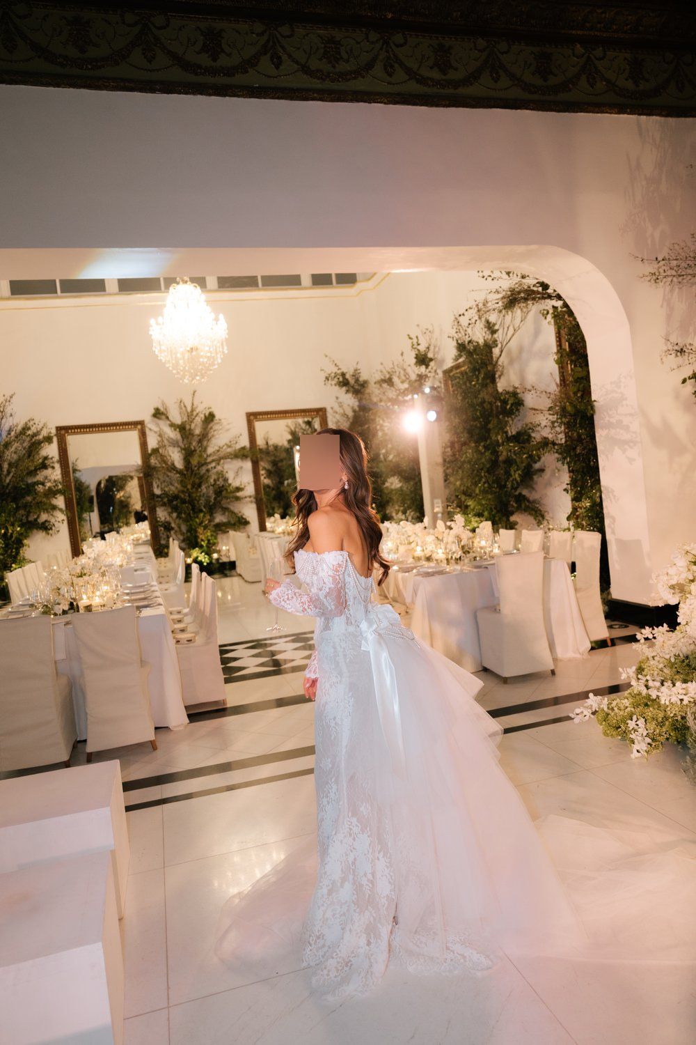 Berta PRIVÉE 25-P109 with Overskirt and Veil 11