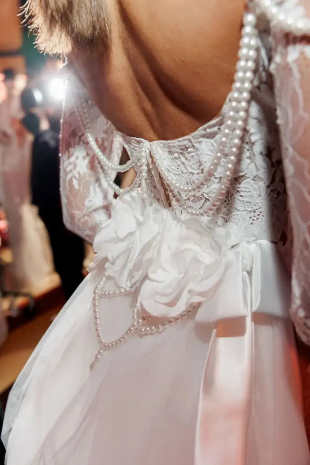 Berta PRIVÉE 25-P109 with Overskirt and Veil 11