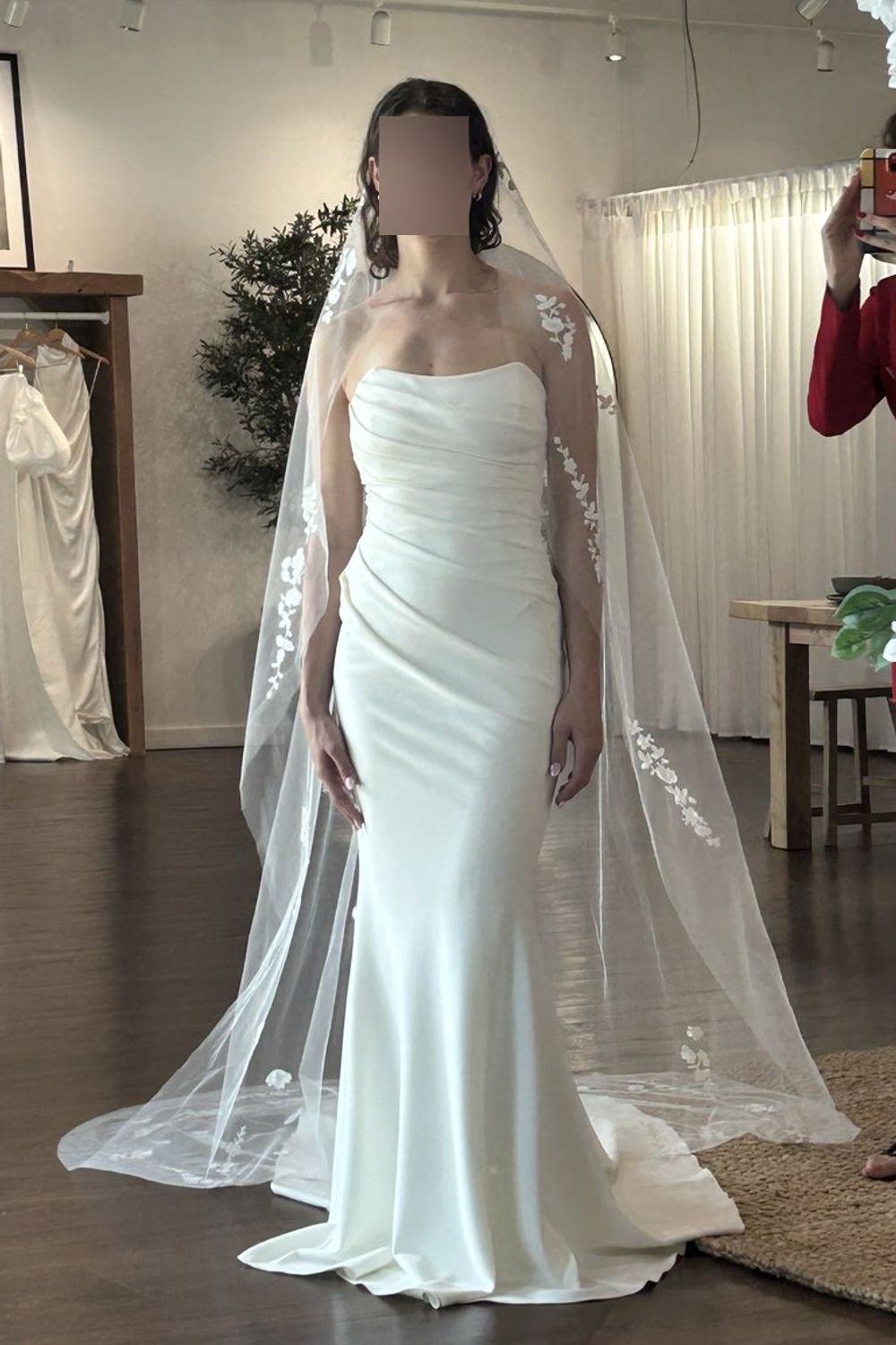 Grace Loves Lace Phoebe with Veil 0