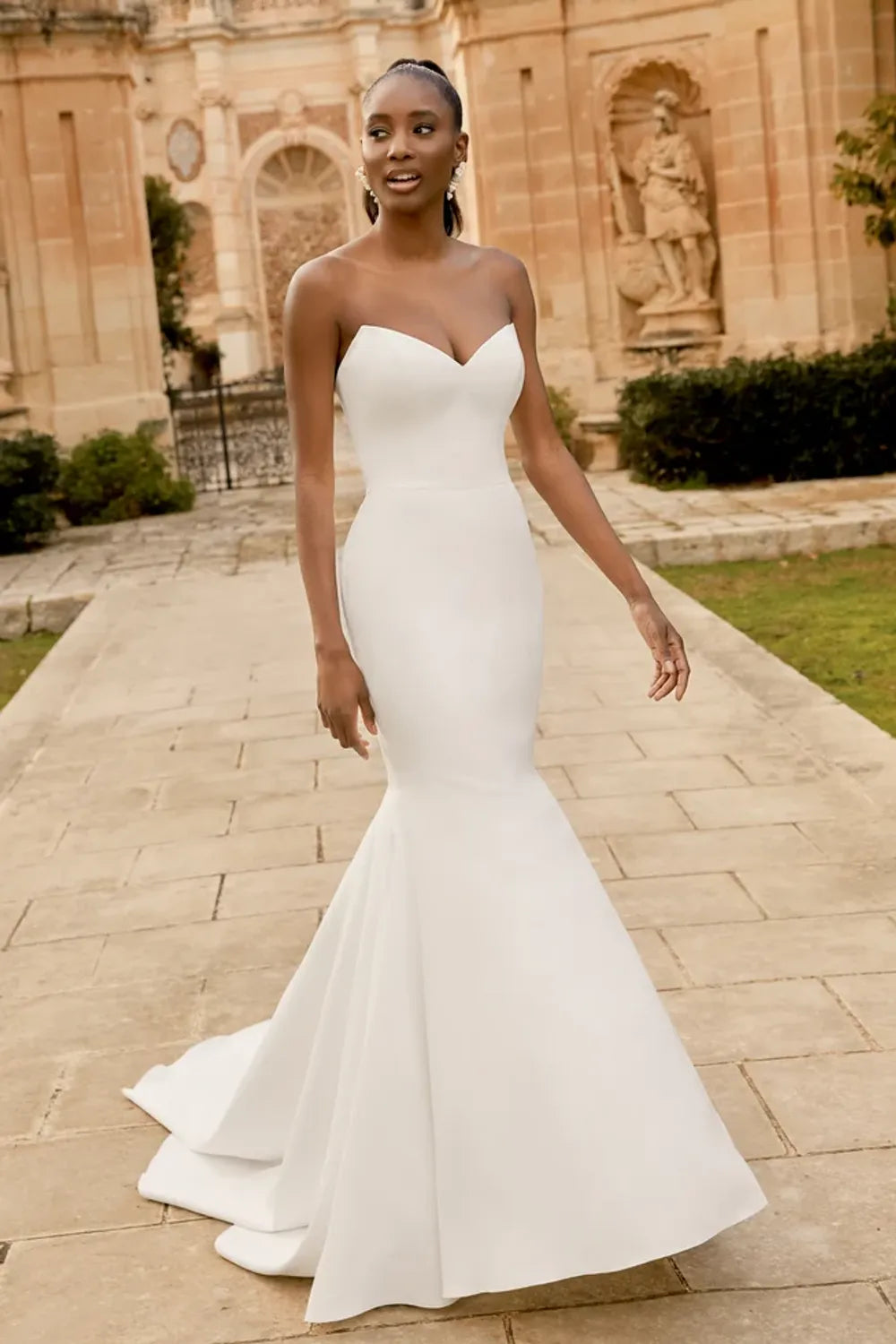 Used Justin Alexander Ellie Wedding Dress