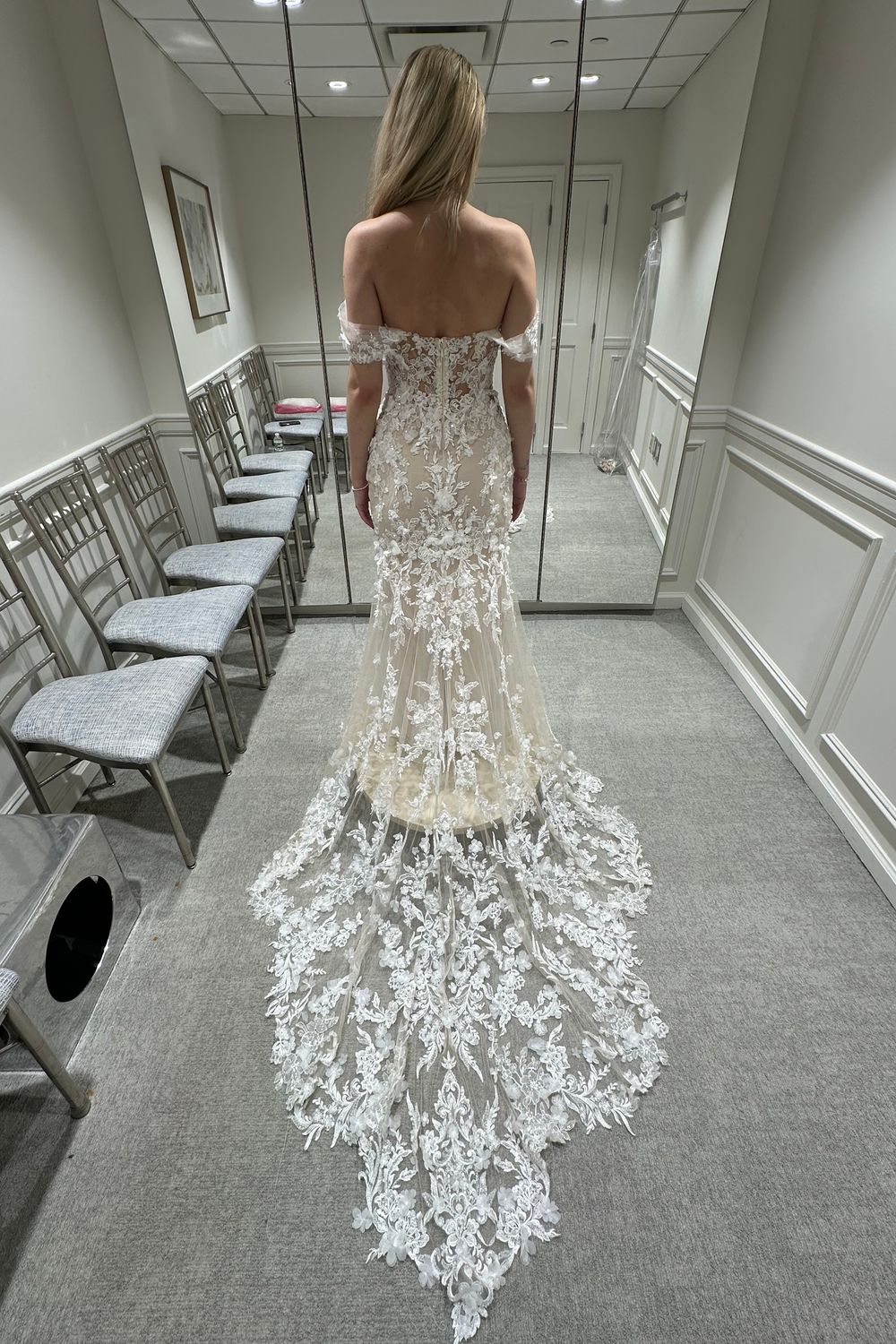 Randy Fenoli Farrah-A with Veil (Bel Aire Bridal Veil V7440C) 6