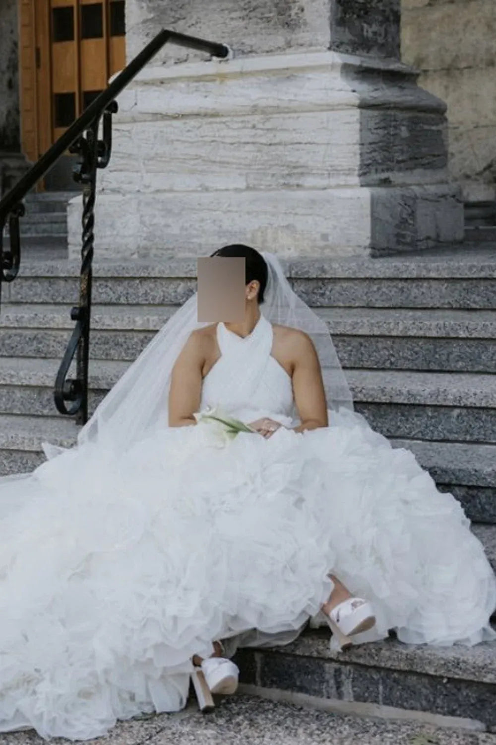 Nicole and Felicia NF021 with Veil 9