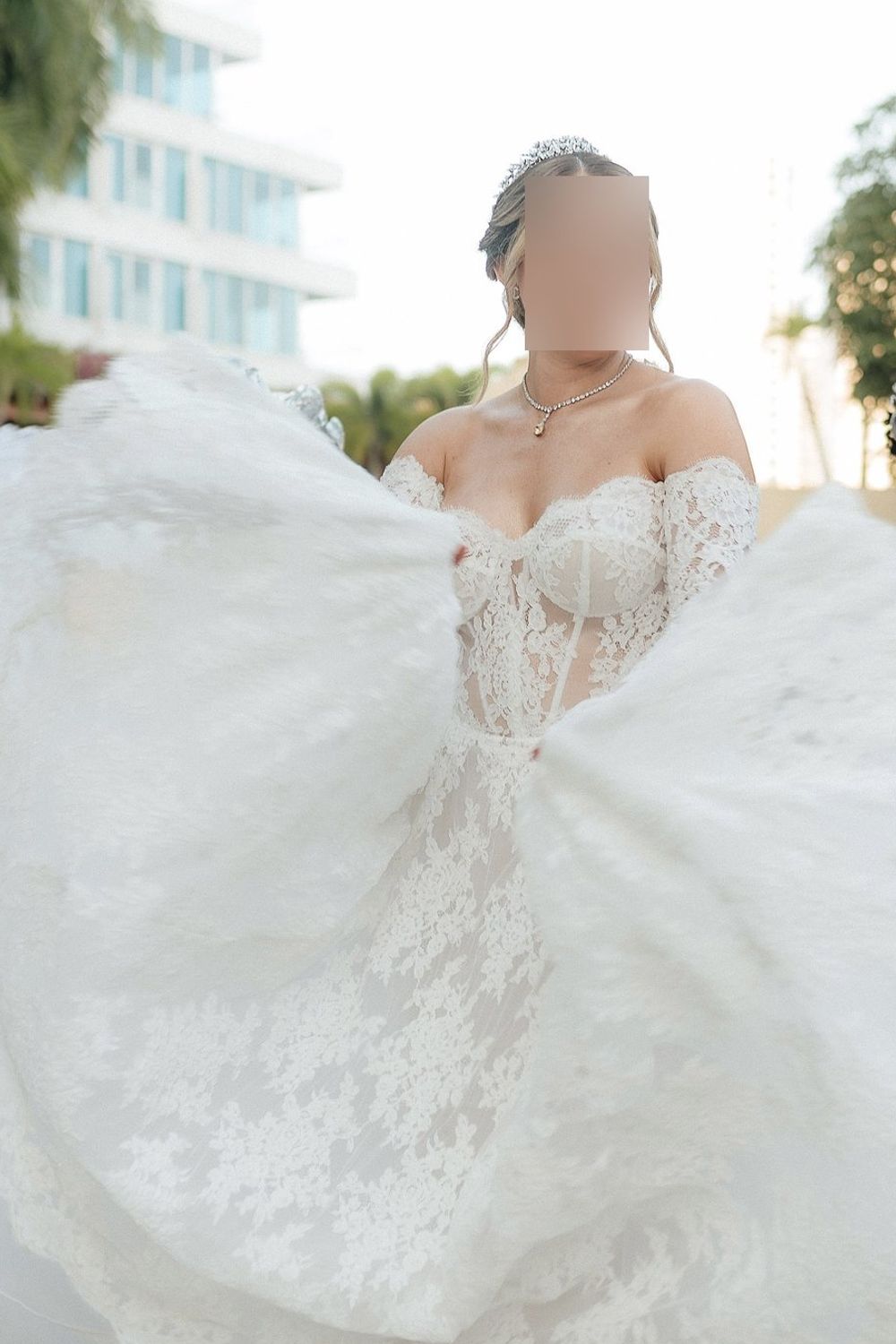Love by Pnina Tornai 14999 with Veil 3