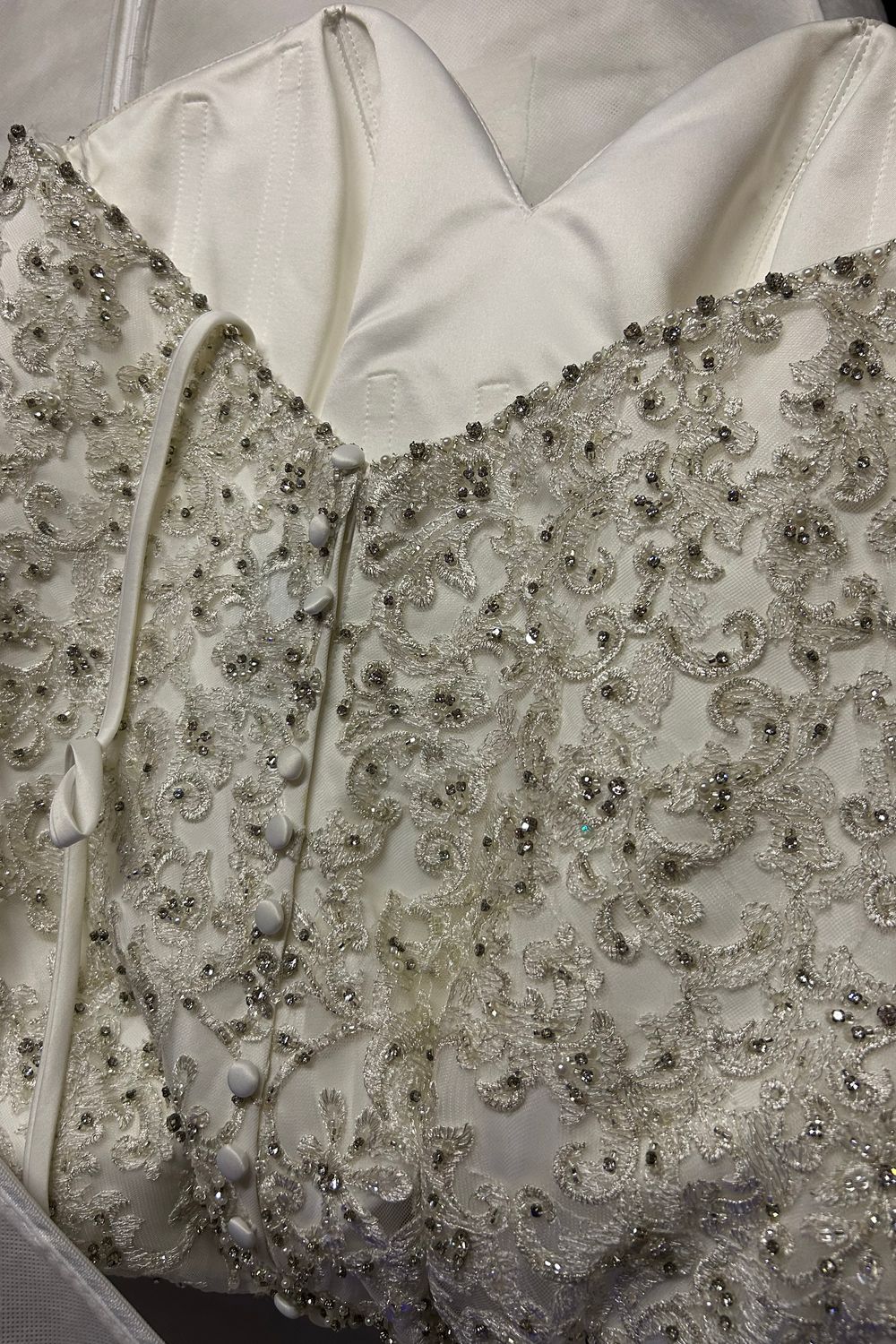 Allure Bridals Sweetheart 6