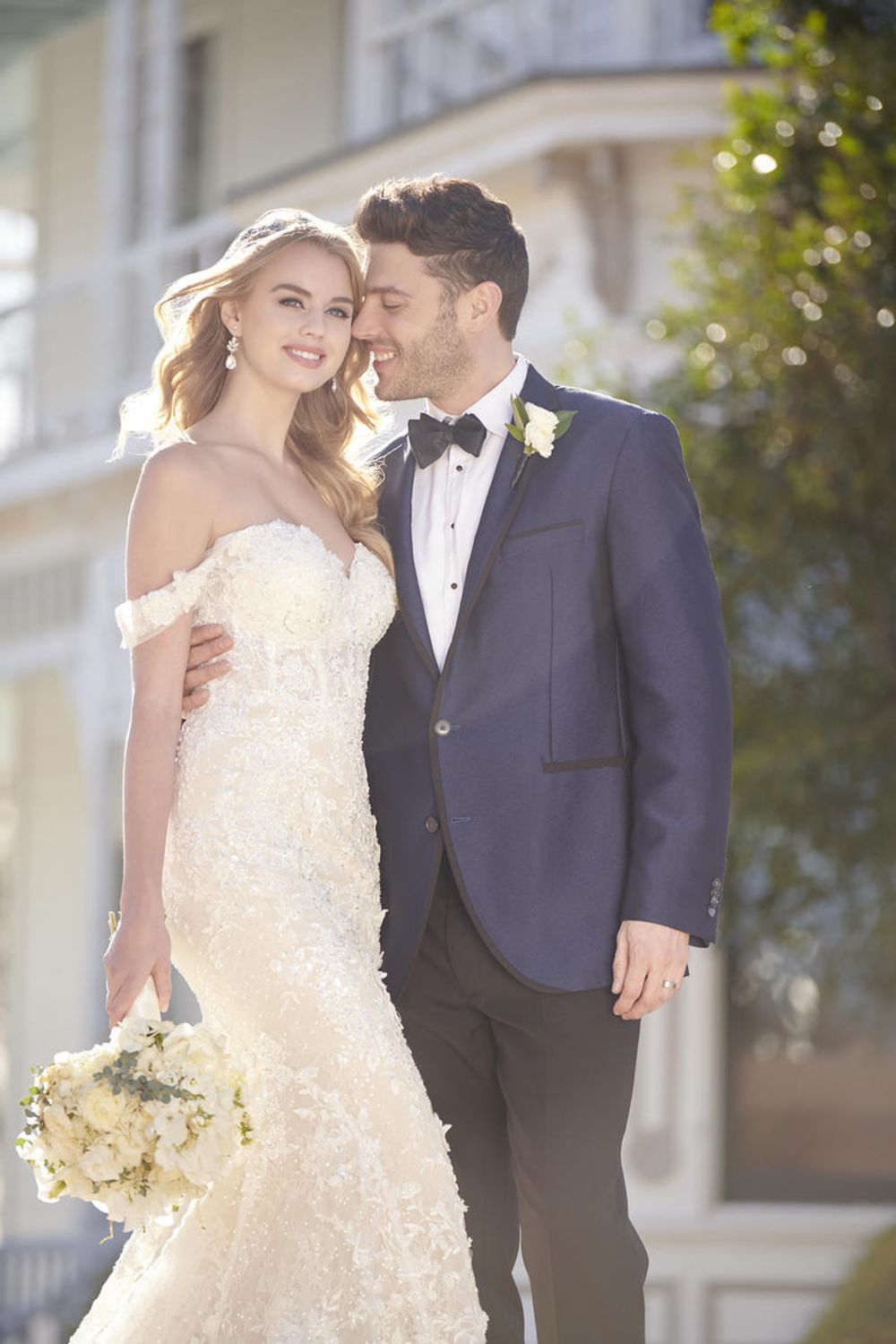 Martina Liana 1018 With Veil 4