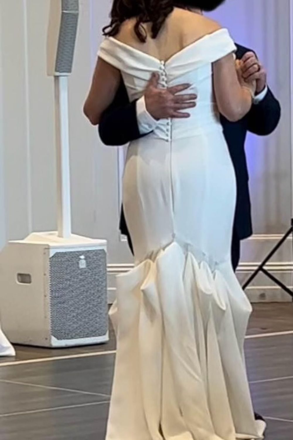 Paloma Blanca 5001 with Jacket 4