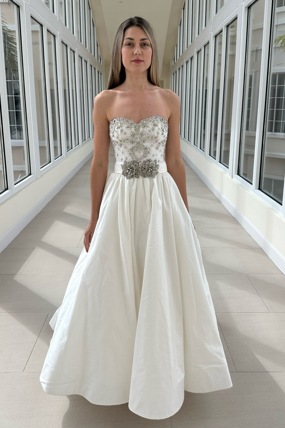 Anne Barge Antoinette 3