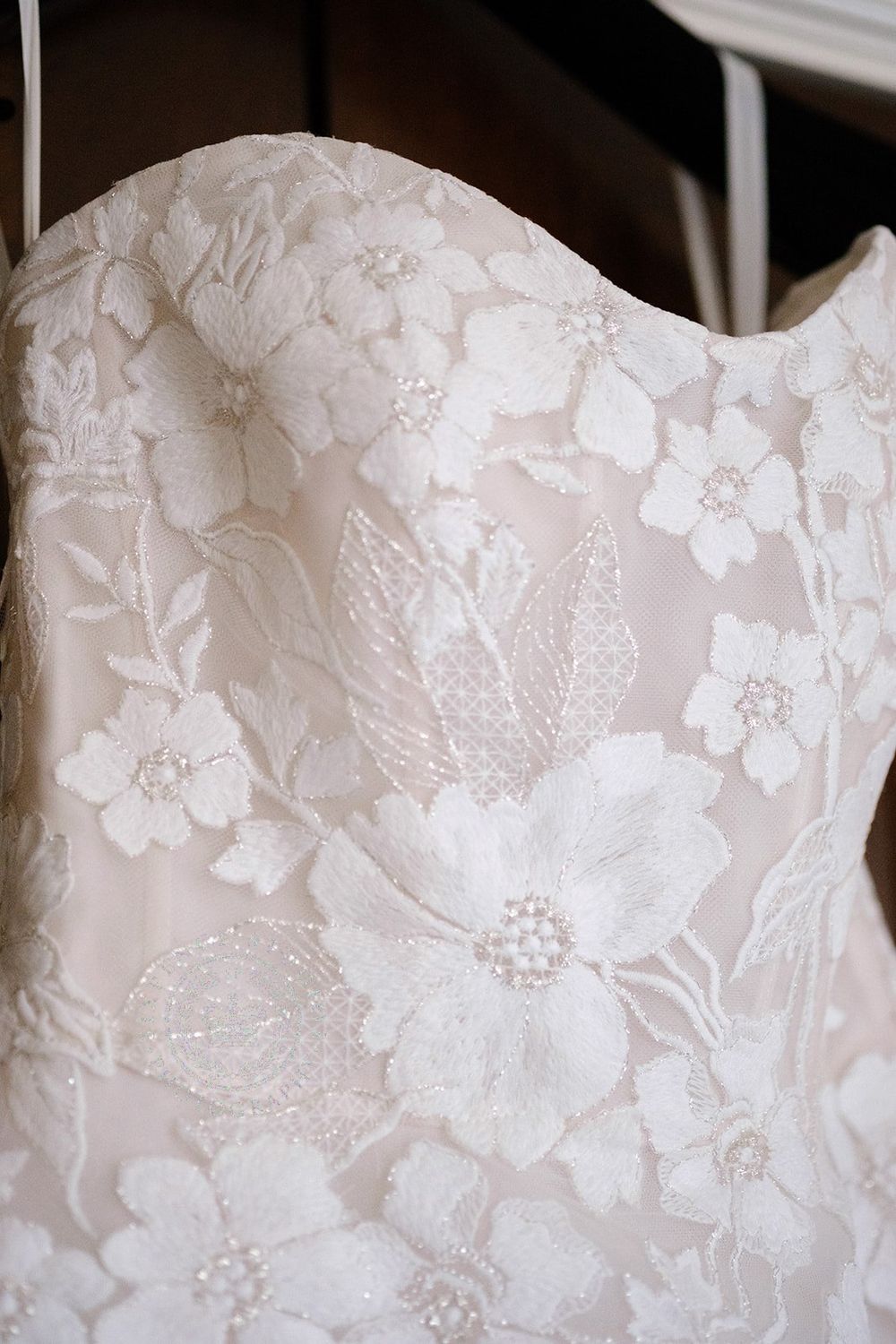 Valentini Spose Nao with Custom Shawl 10