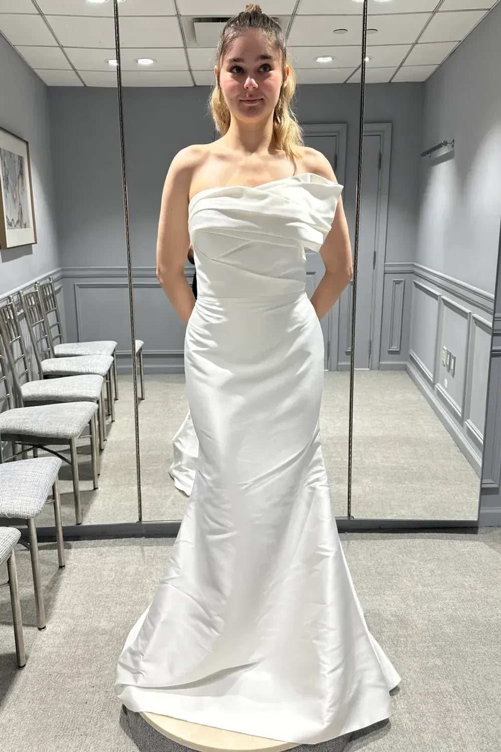Pronovias Arya 12