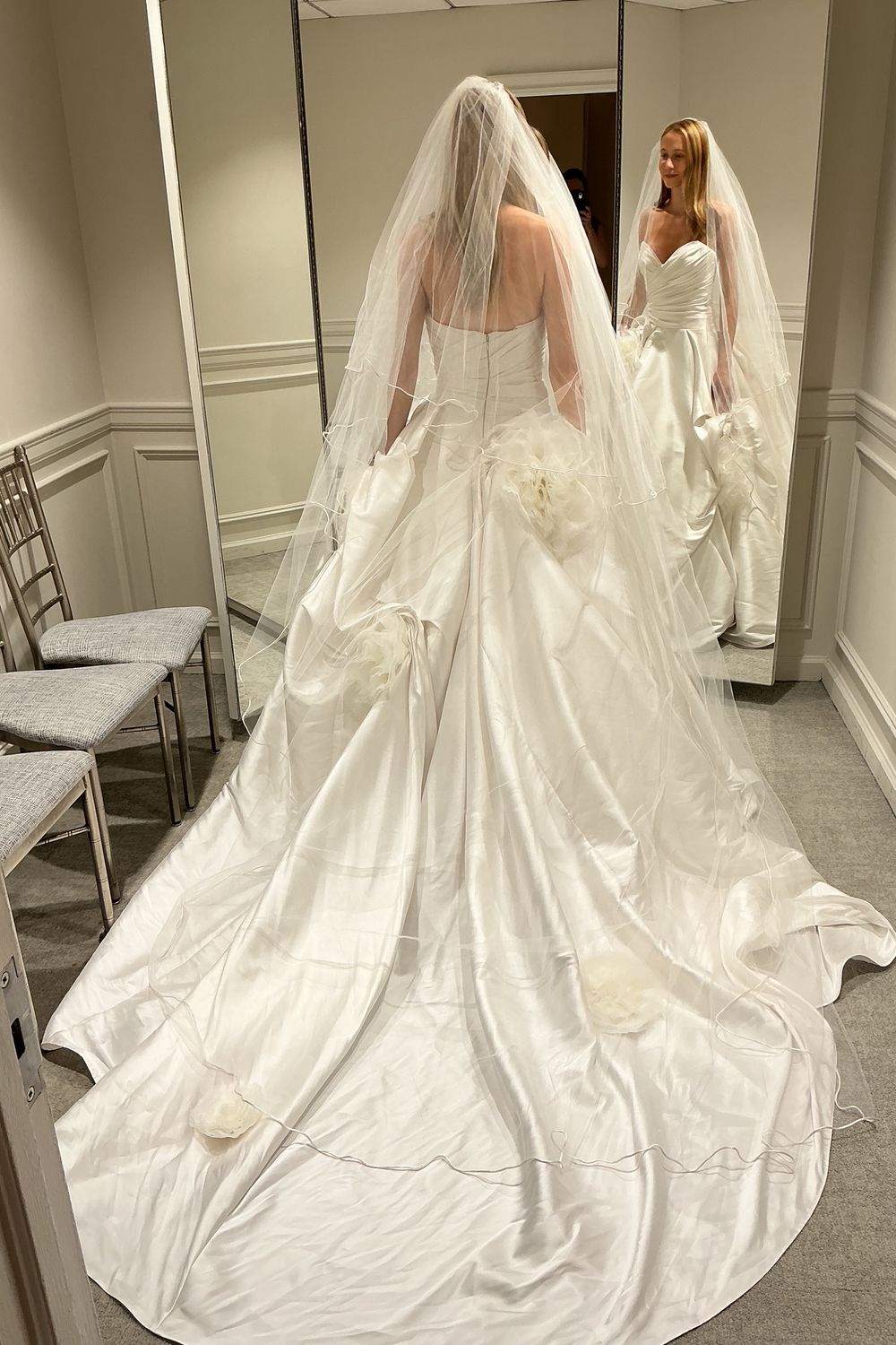 Nicole and Felicia NF067 with Veil 3
