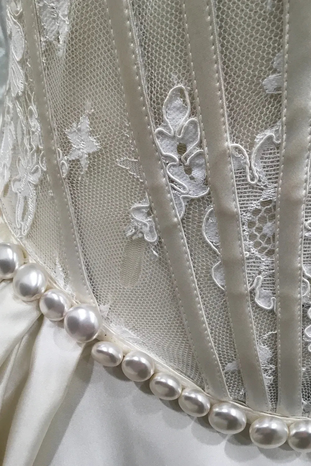 Pnina Tornai 5057 7