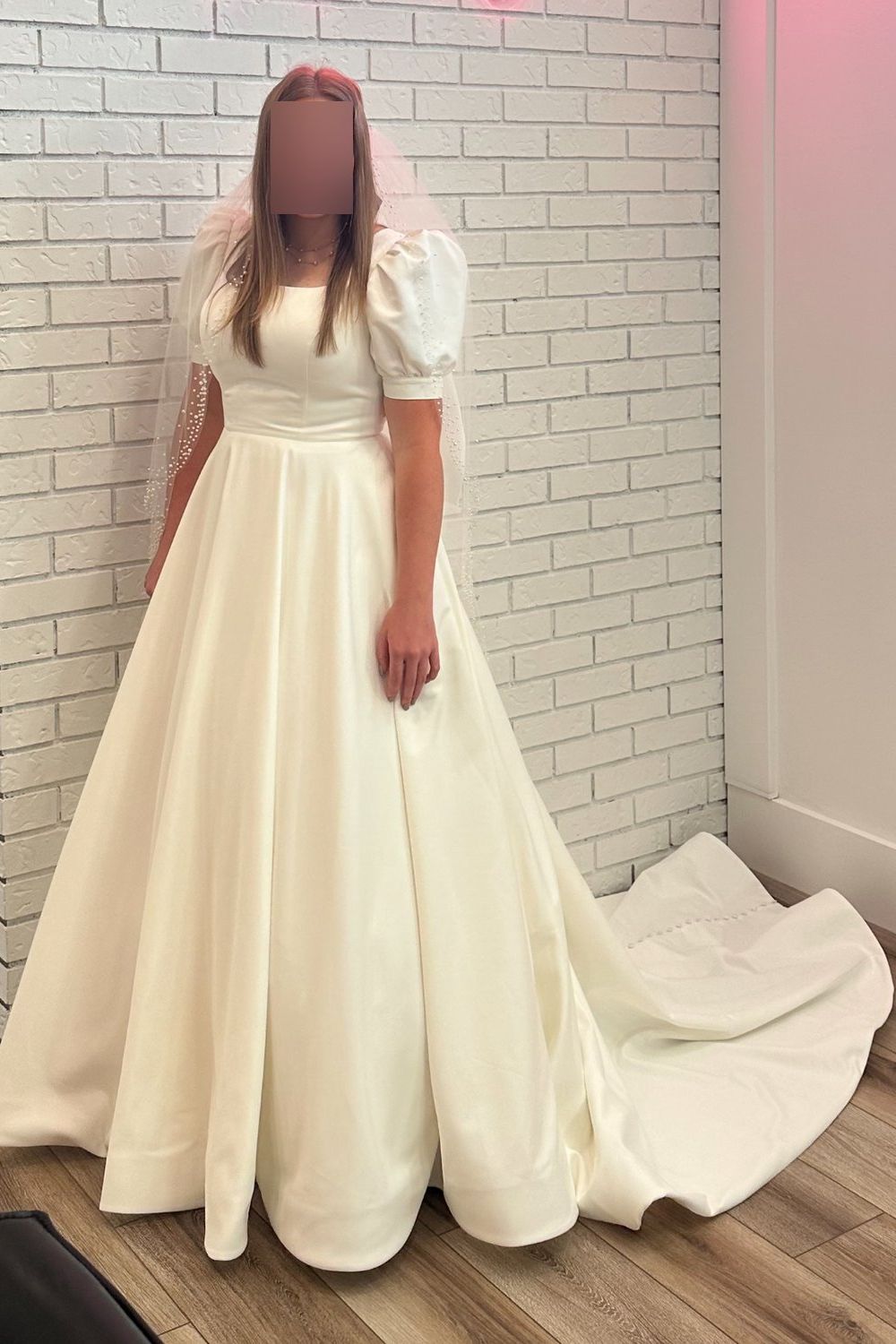 Allure Bridals M729 0