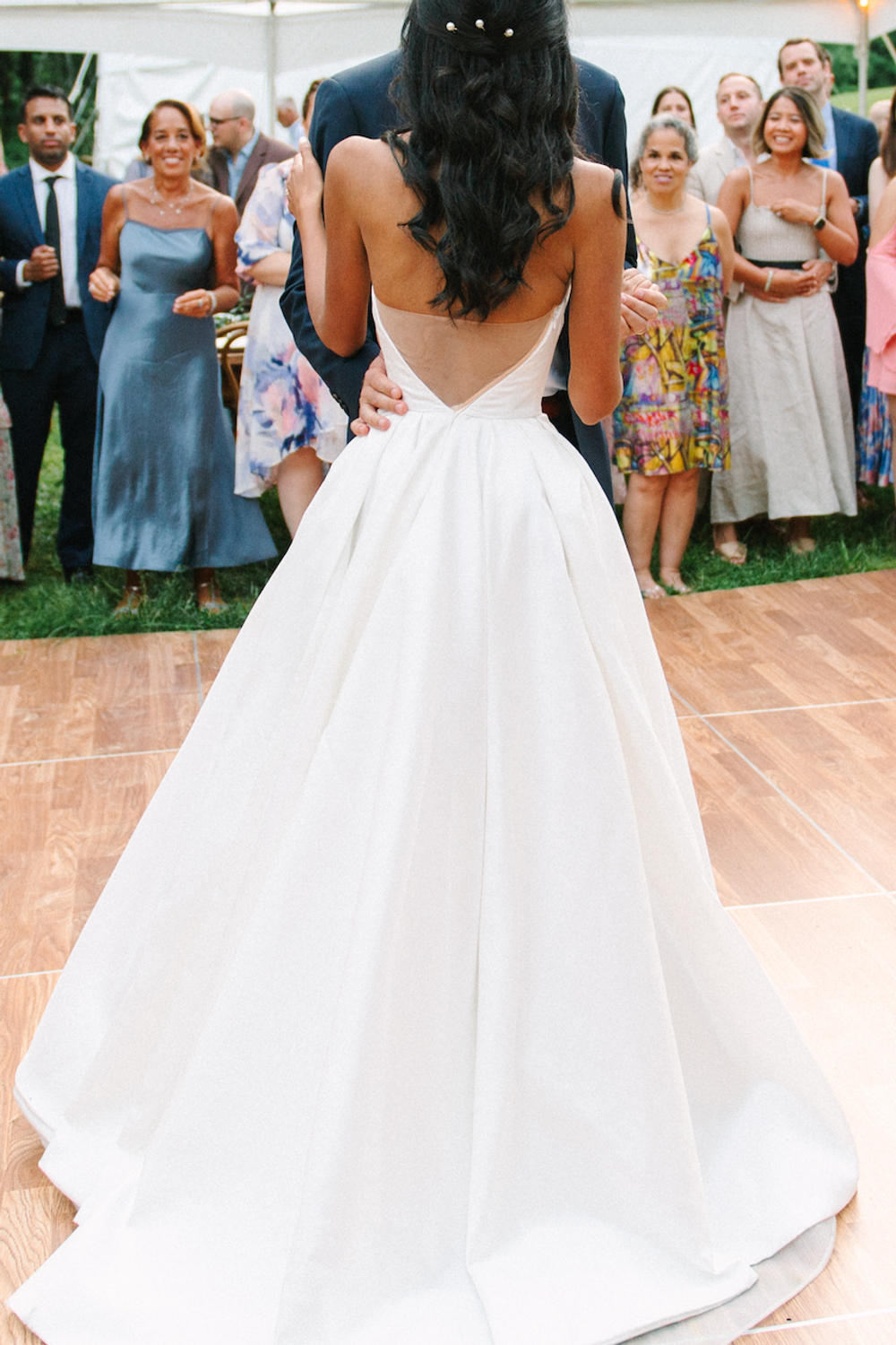 Rivini Stunning Silk Rivini Gown & Lace Veil 3