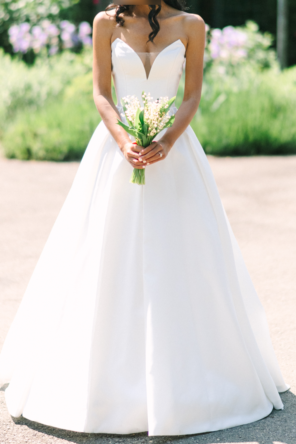 Rivini Stunning Silk Rivini Gown & Lace Veil 0
