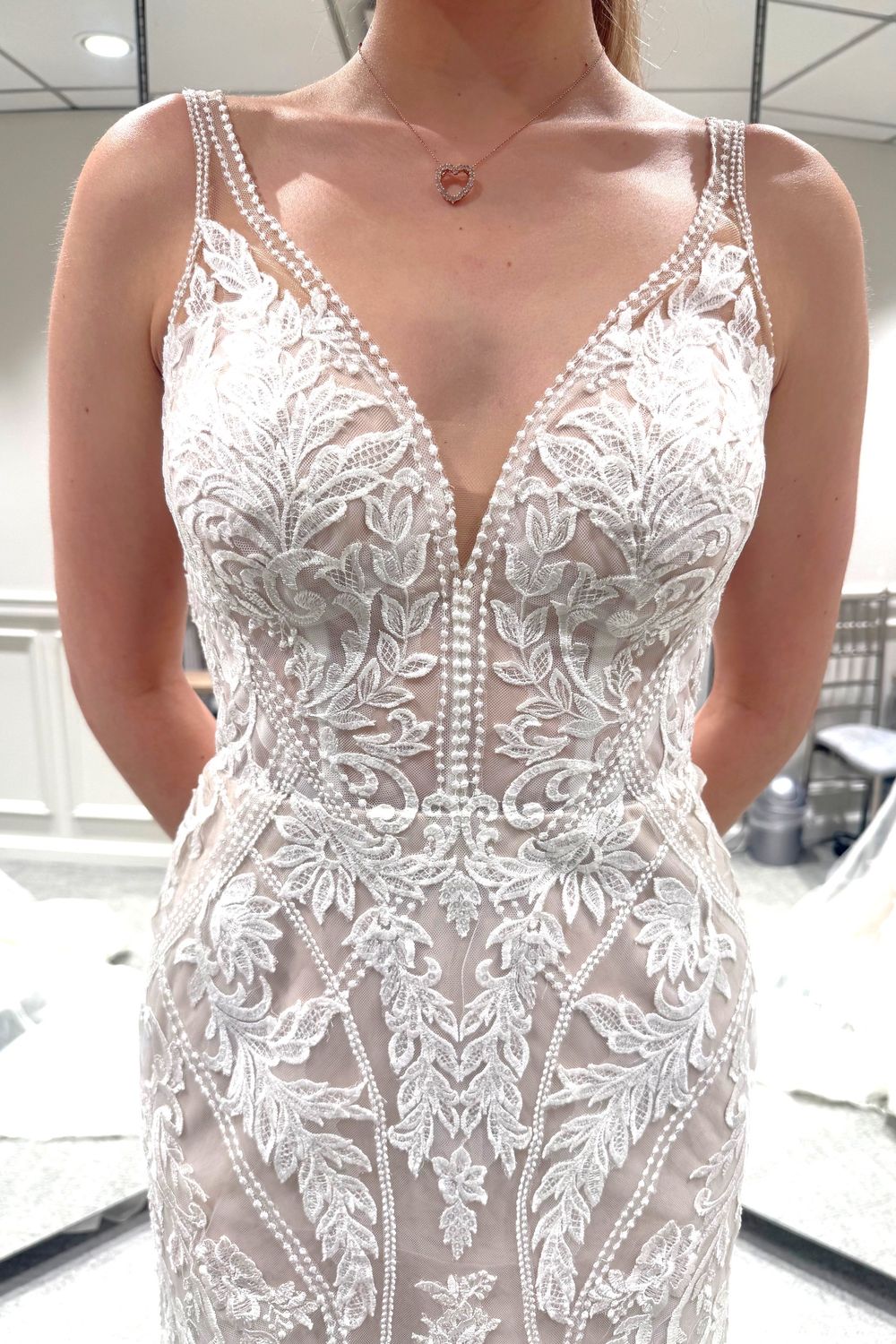 Essense of Australia D3238 10