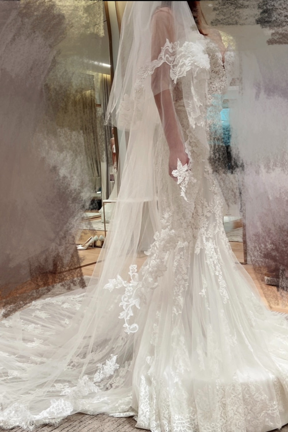 Pronovias-mermaid dress with tailing veil-2