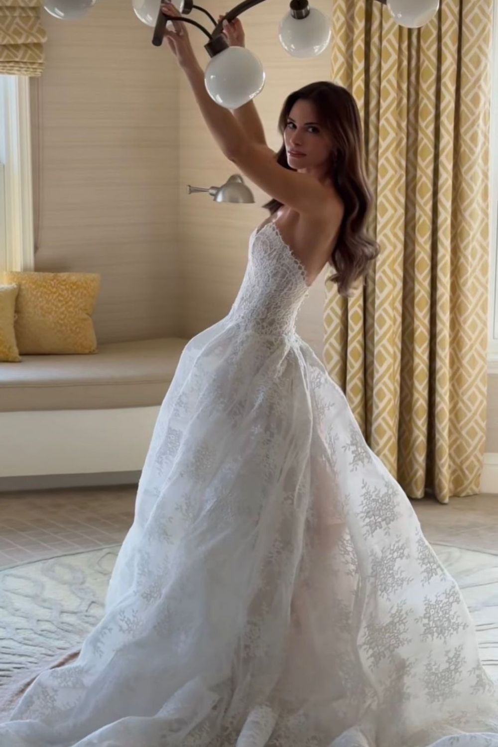 Monique Lhuillier Alexandra 4