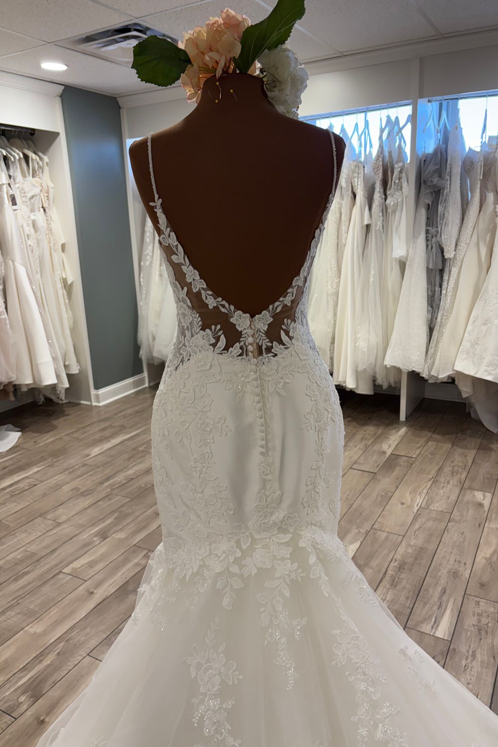 Essense of Australia D3484 7