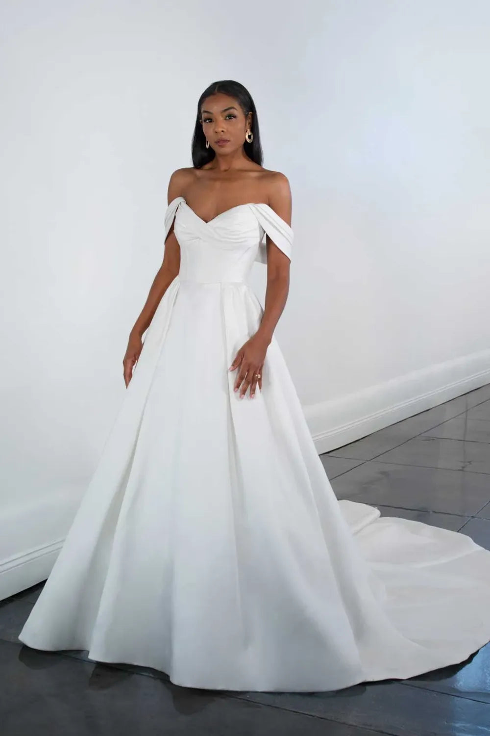 Martina Liana 1607 0