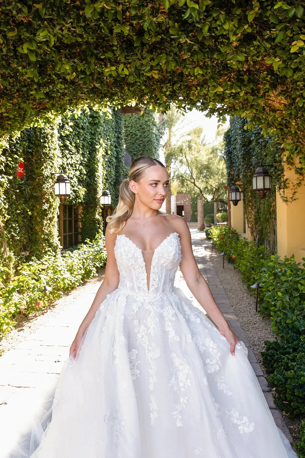 Martina Liana 1715 5