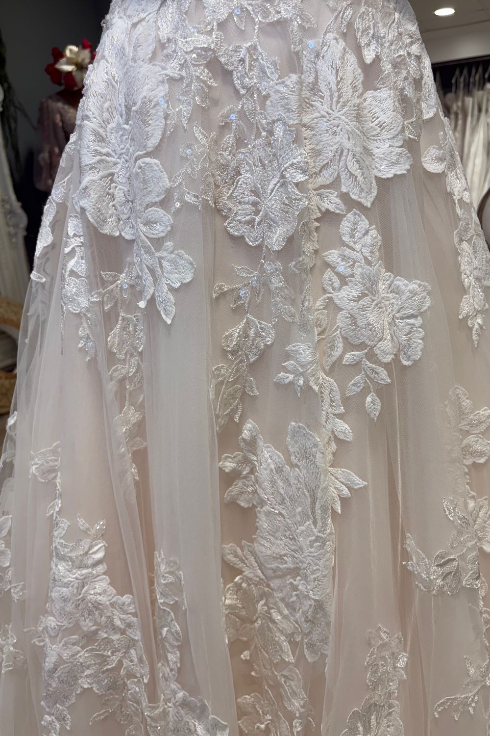 Essense of Australia D3358 5