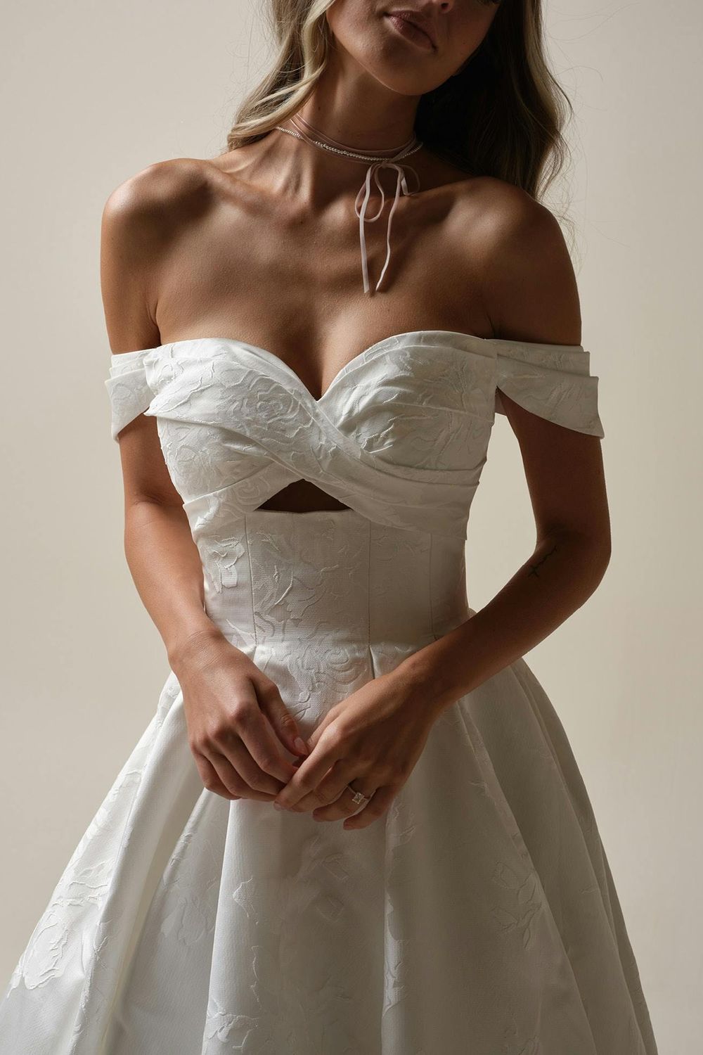 off the shoulder country wedding dress A Line V Neck Sleeveless Lace Wedding Dress, Long Bridal Dress with Lace  UQ2507