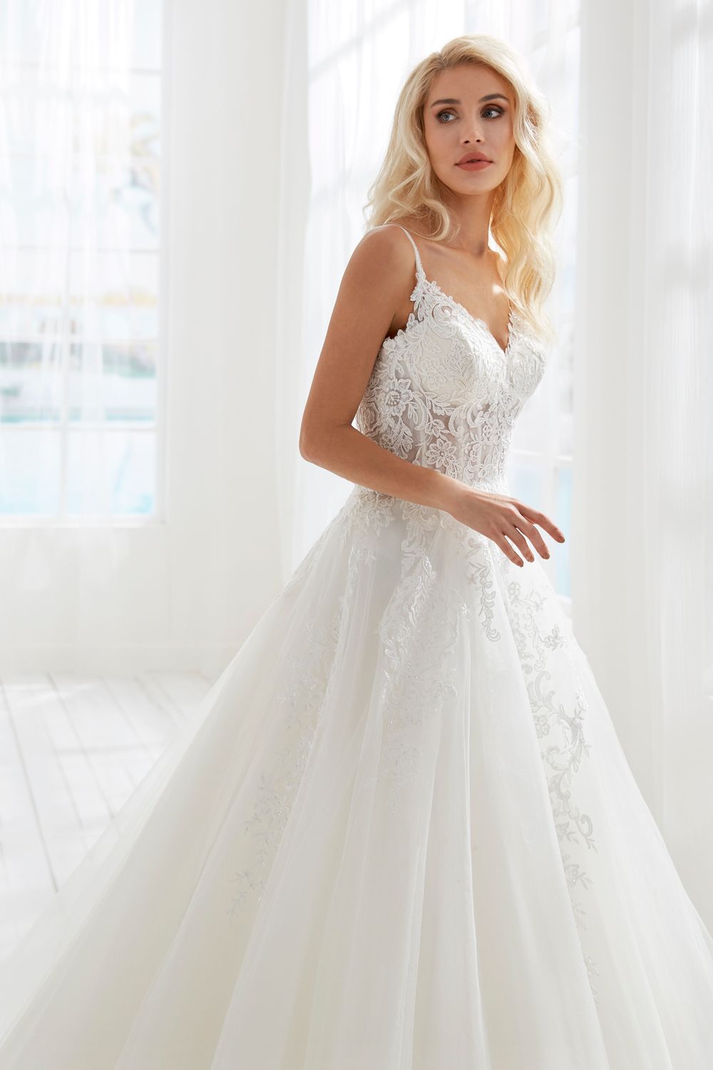Never Worn Randy Fenoli Bethany