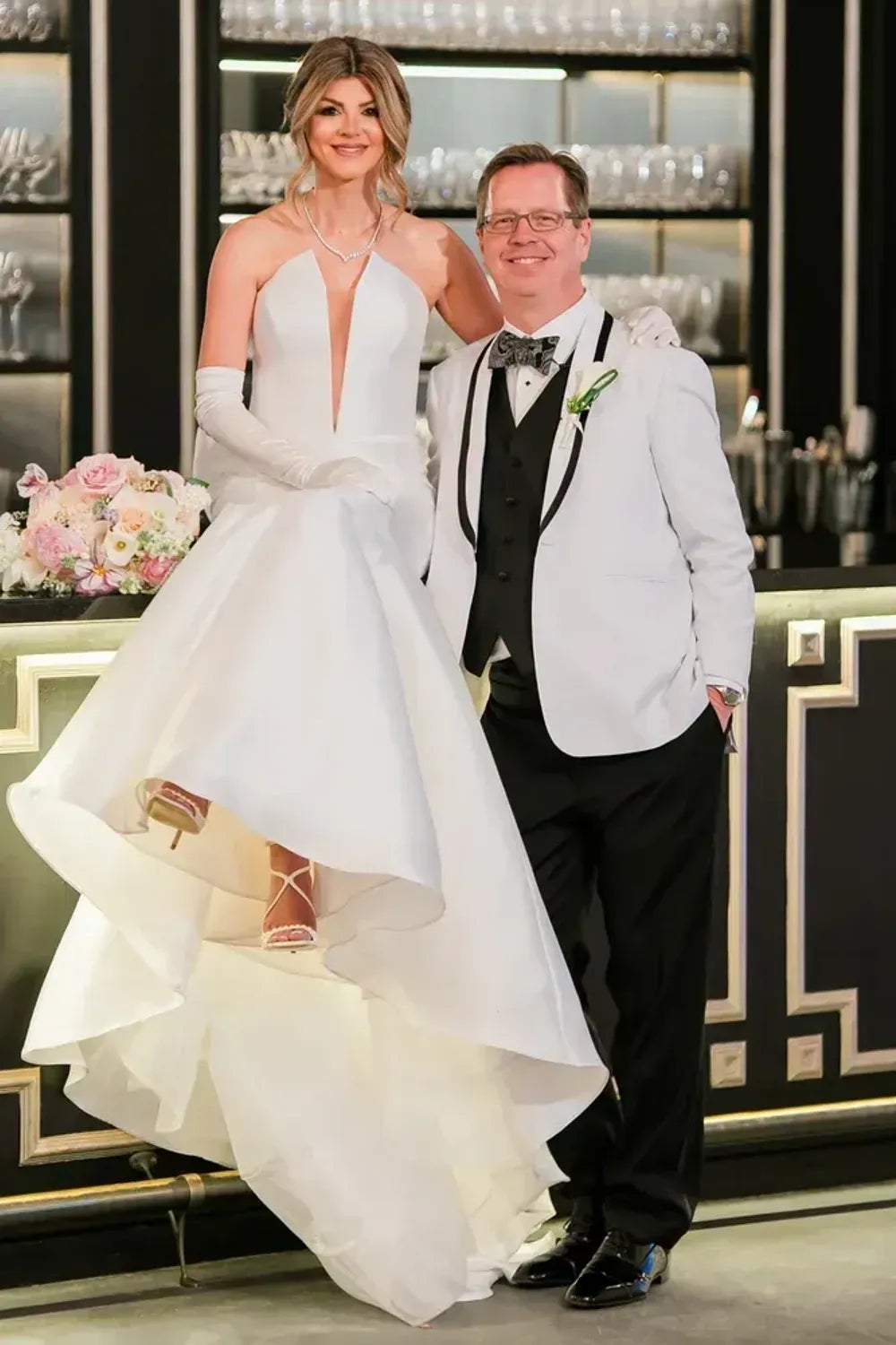 Pnina Tornai 4935 with Veil and Gloves 9