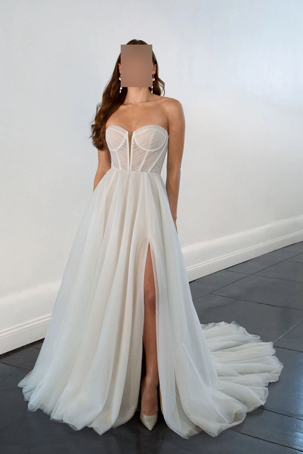 Martina Liana 1497 2