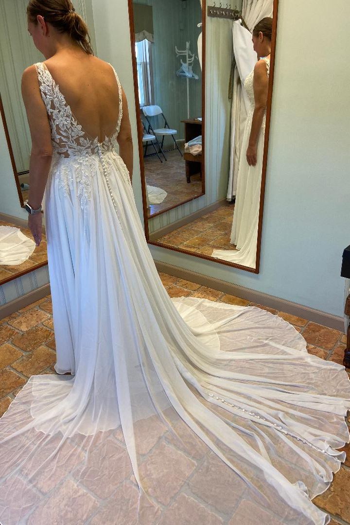 Allure Bridals 9850 1