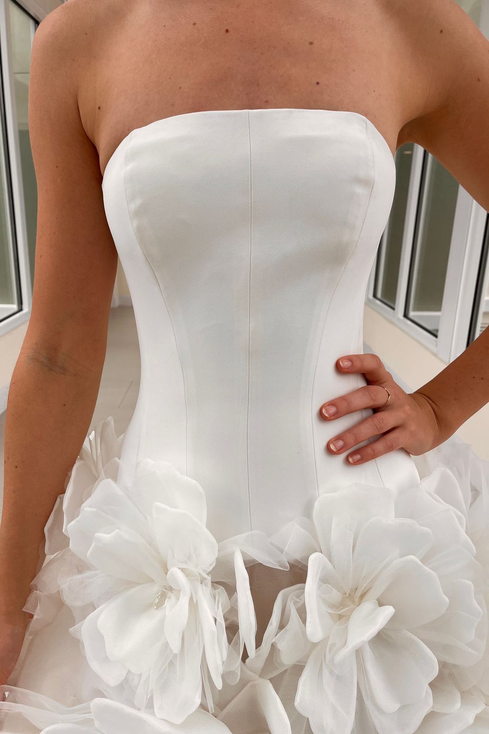 Nicole and Felicia NF047 With Veil 6