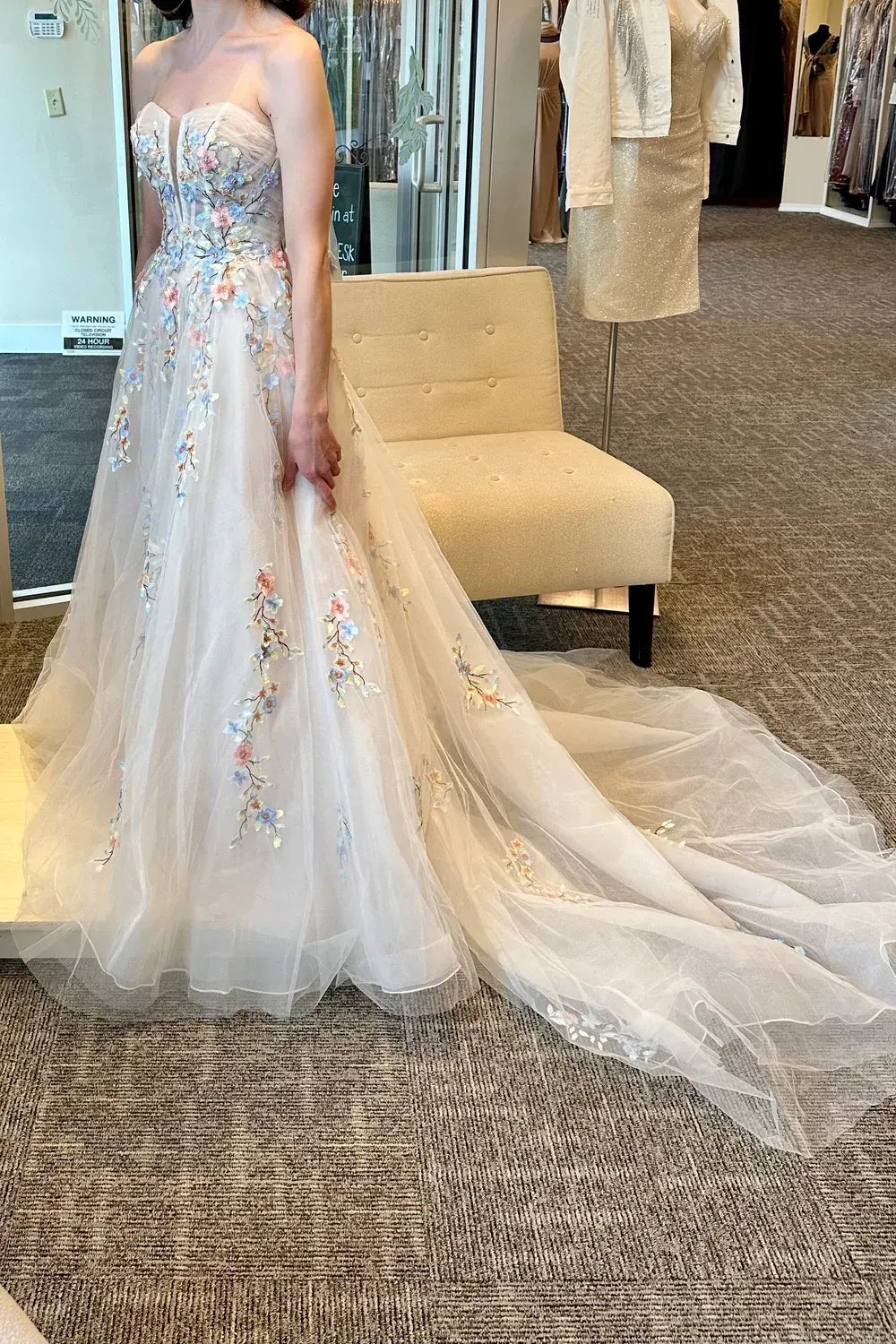 Maggie Sottero Zephyrine with Veil 12