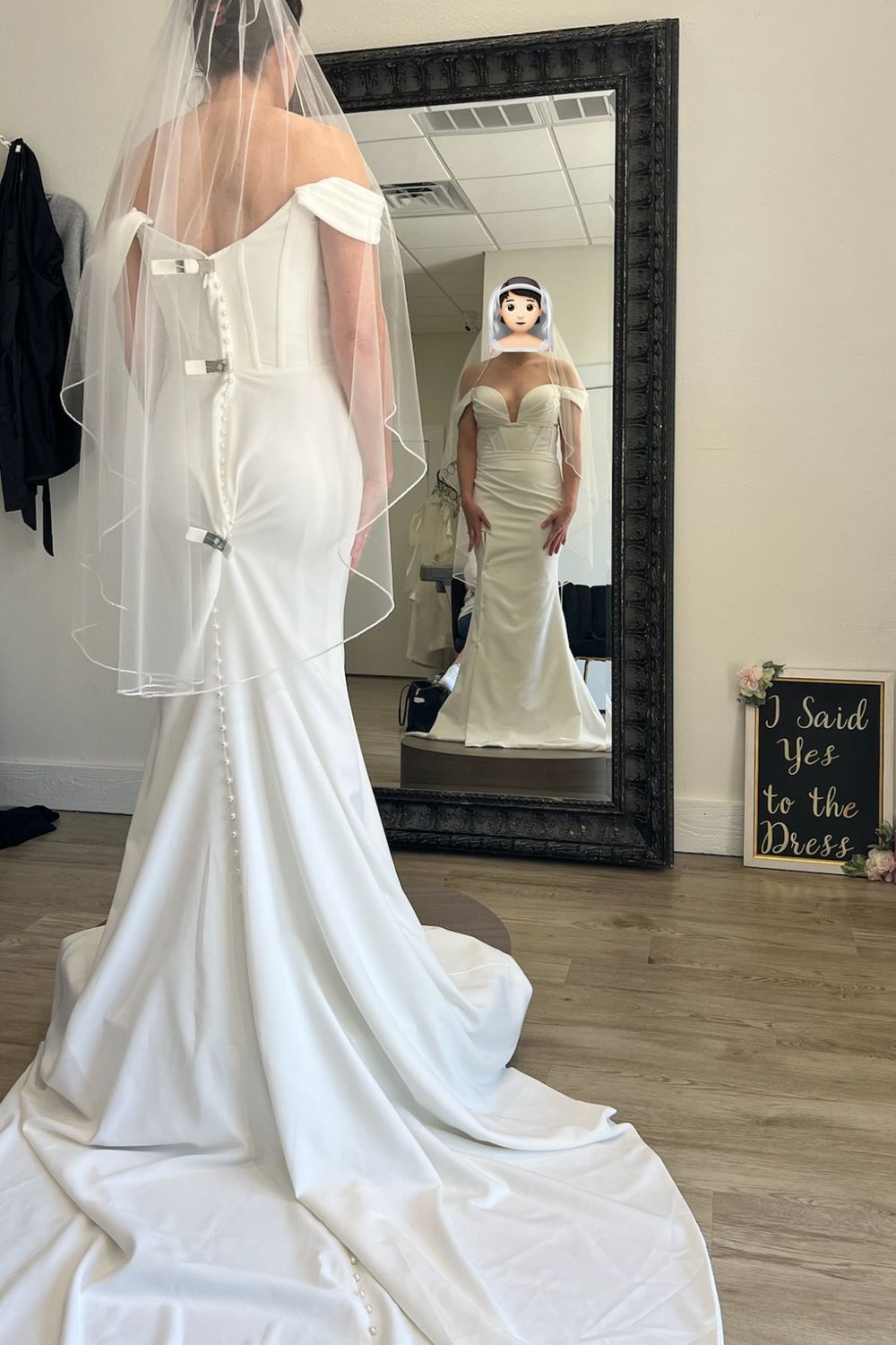 Elizabeth Lee Couture Felicity 1