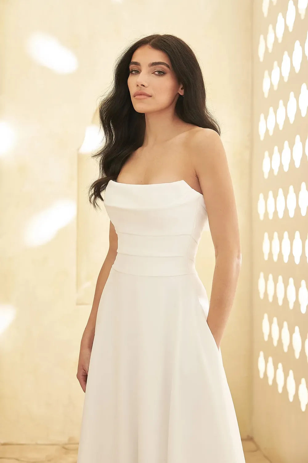 Paloma Blanca 5010 with Veil 5