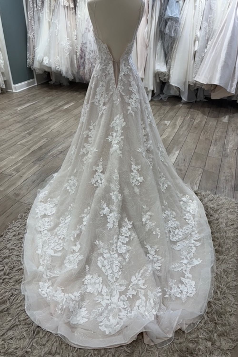 Stella York 7404 5
