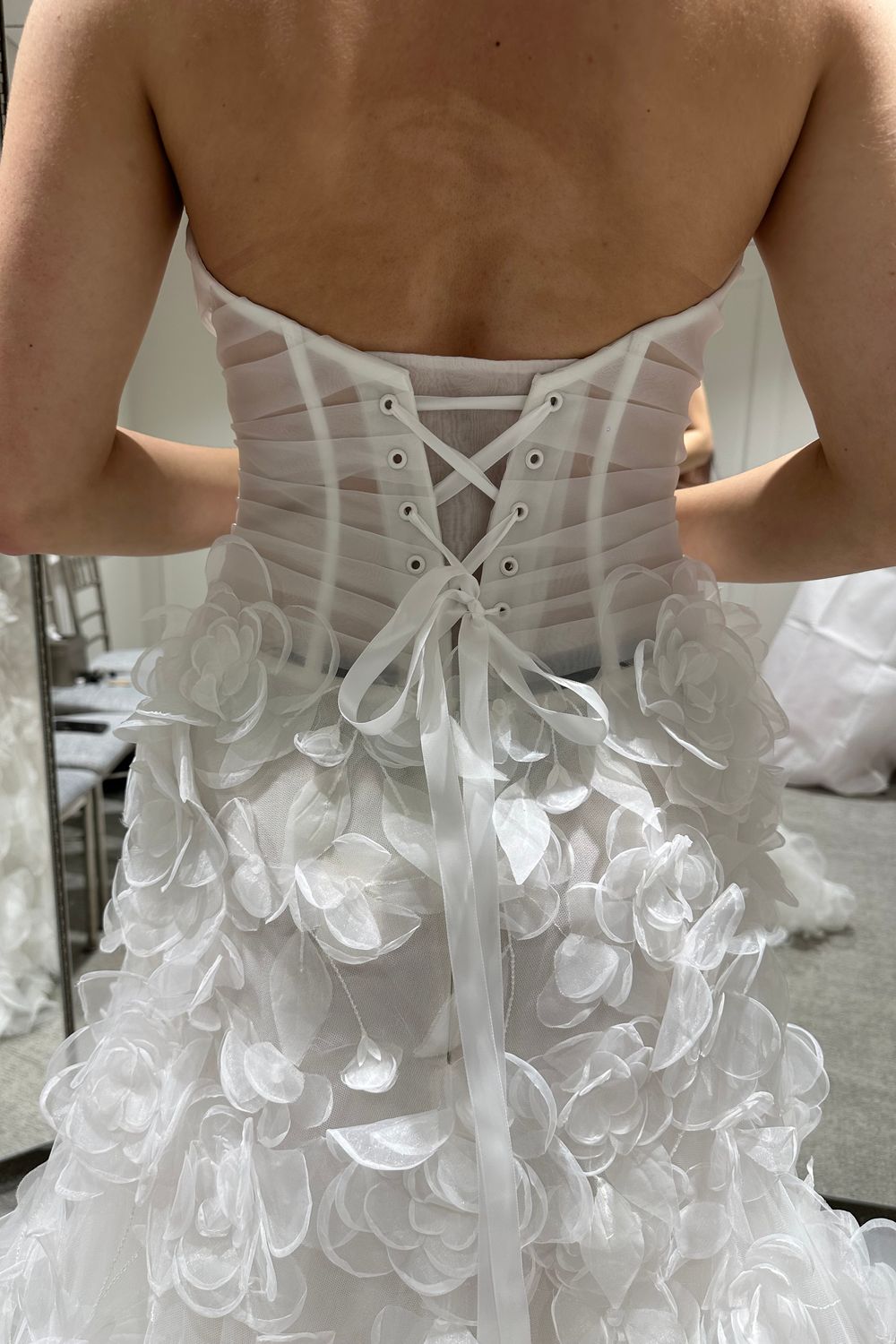 Love by Pnina Tornai 4995 with Veil 3