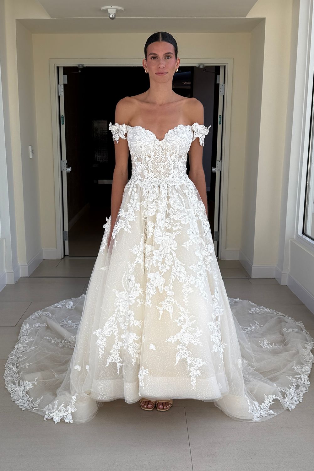 Amalia Carrara Amalia Carrara 355 5