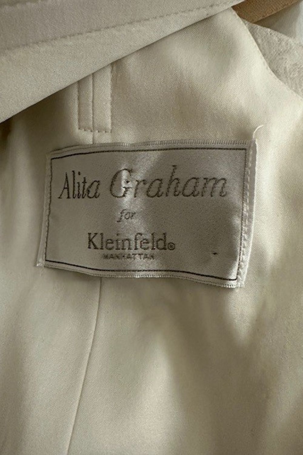 Alita Graham 12061 10