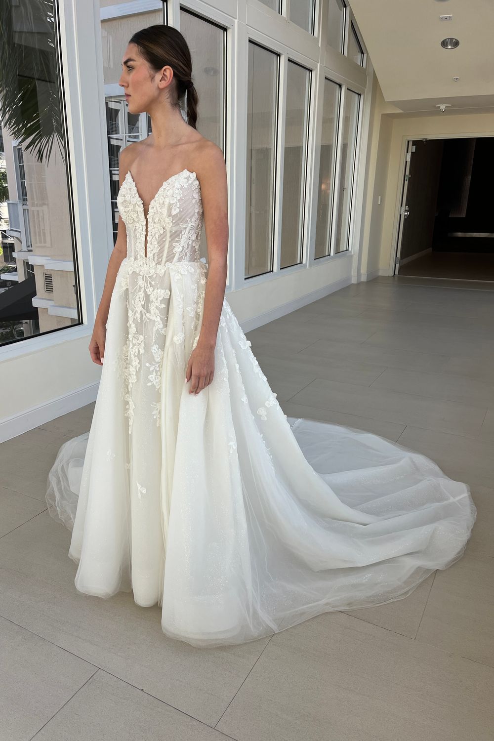 Martina Liana 1715 With Veil and Headpiece 2