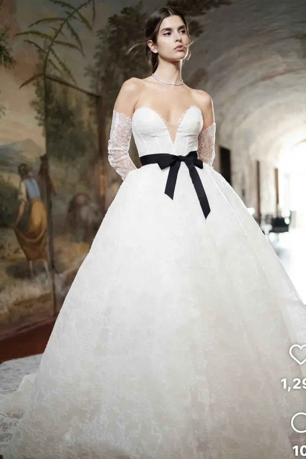 Monique Lhuillier Darling with Helena Lace 6