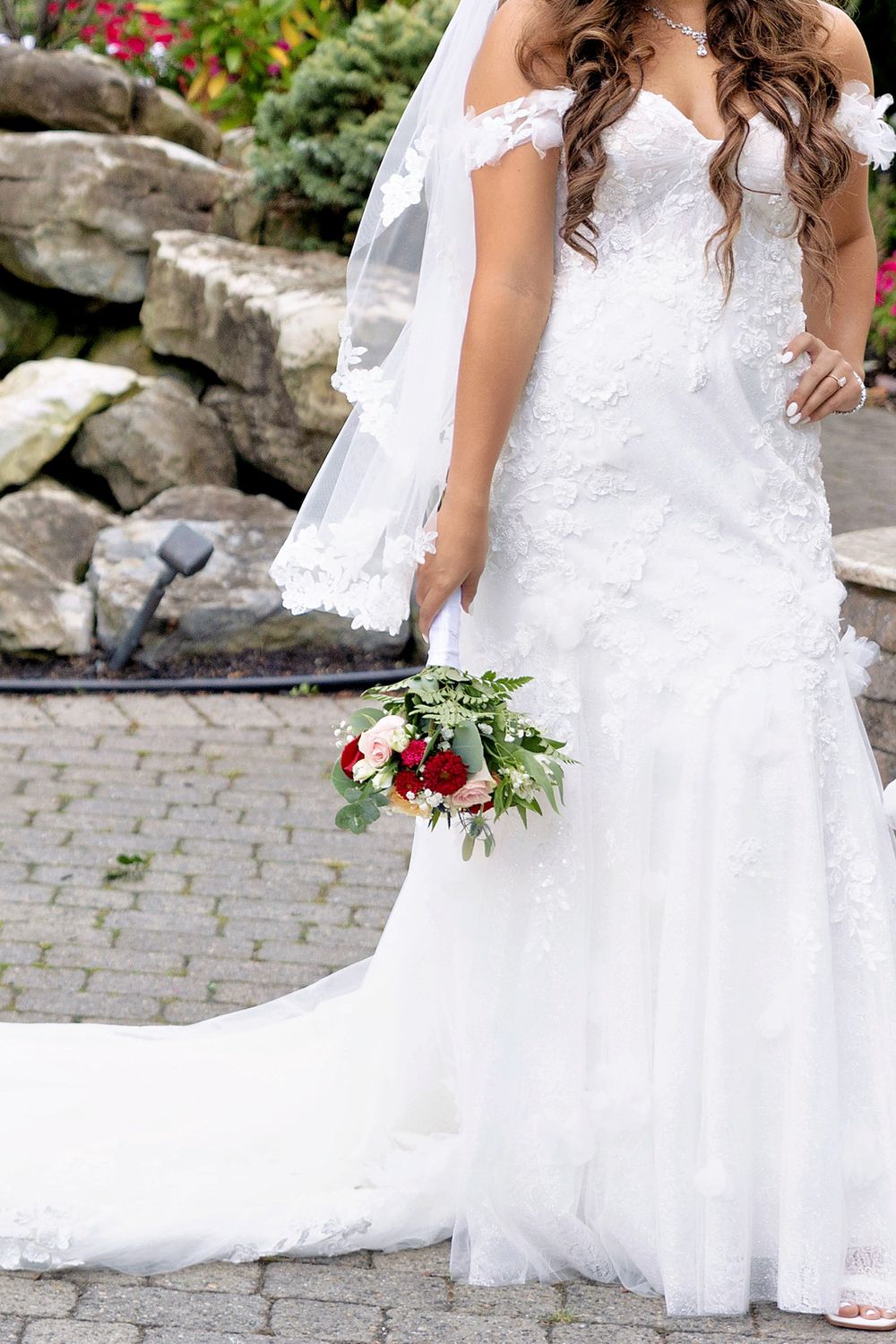 Martina Liana 1612 with Veil 0