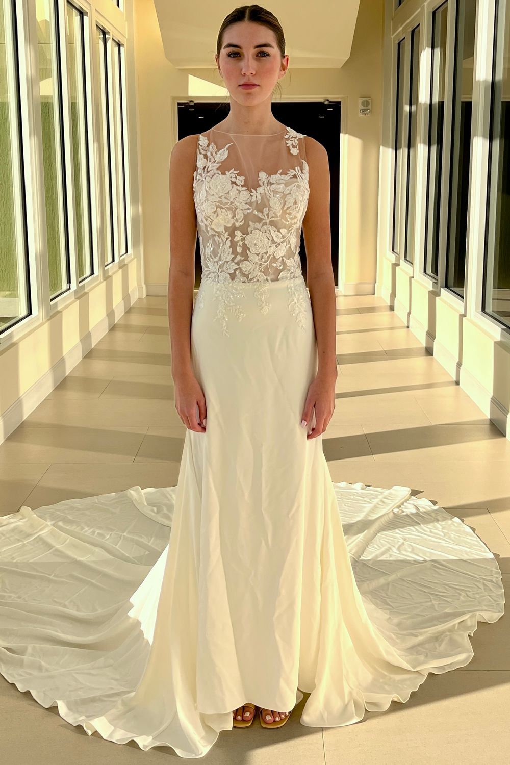 Never Worn Michelle Roth Customized Kingston Wedding Dress
